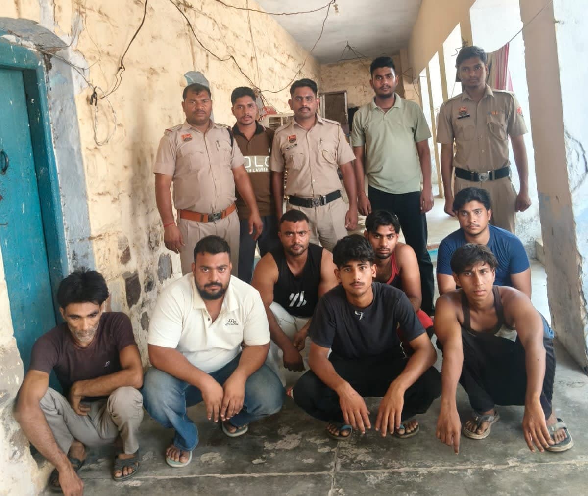 नूंह | फिरोजपुर झिरका में गौकशी पर पुलिस की बड़ी कार्रवाई : 378 किलो संदिग्ध गौमांस बरामद | 7 आरोपी गिरफ्तार