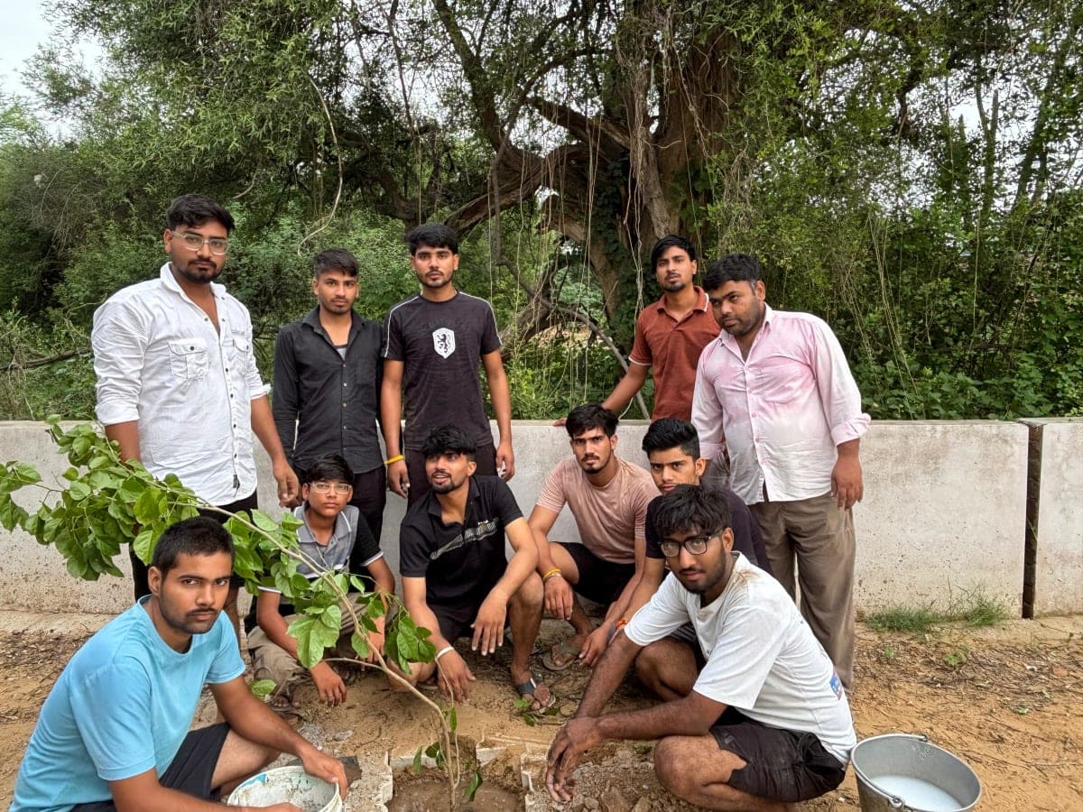 बाबा सेवादास के नाम हरियाली : 88 पौधे लगाए | युवाओं ने संभाली मुहिम | संरक्षण का लिया संकल्प