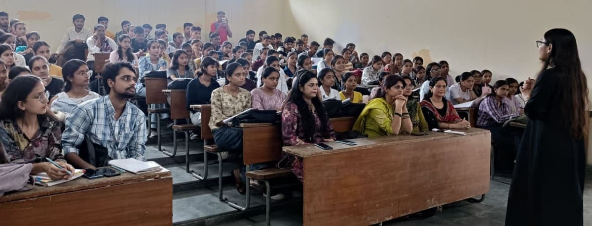 Yamunanagar News | विद्यार्थियों ने सीखे इंटरव्यू के गुर : रिज्यूमे बनाने की दी ट्रेनिंग | 107 विद्यार्थियों ने लिया भाग