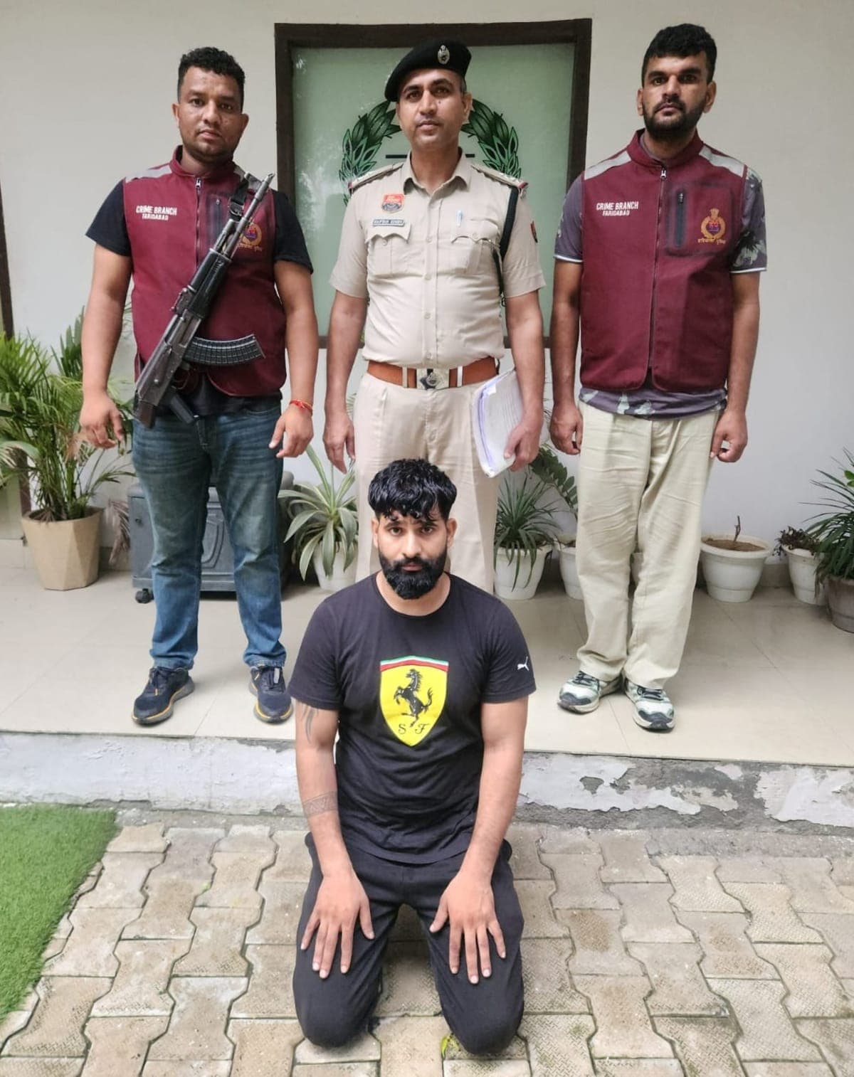 Faridabad News | युवती का अपहरण कर लूट का आरोपी गिरफ्तार : ईको गाड़ी में ले जाने का आरोप | सोने का लॉकेट बरामद