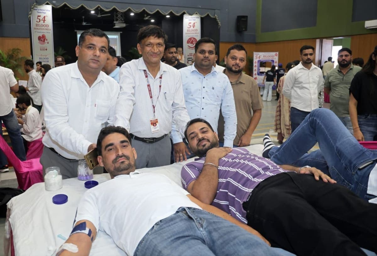 Yamunanagar News | MLN कॉलेज में 54वां रक्तदान मेला आयोजित : 368 यूनिट रक्त एकत्रित | युवाओं ने बढ़-चढ़कर लिया भाग