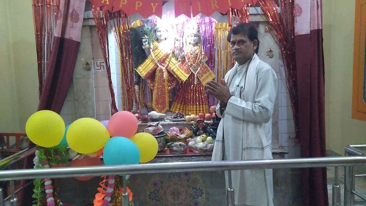 Satnali News | मंदिरों में श्रद्धा से मनाई जन्माष्टमी : आकर्षक झांकियों ने मोहा मन | आधी रात गूंजे जयकारे