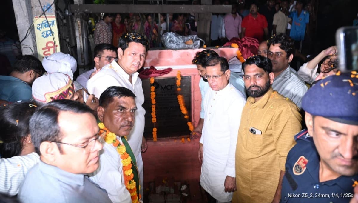 Faridabad News | वार्ड-27 में 1.55 करोड़ के विकास कार्य शुरू : मंत्री राजेश नागर ने किया शुभारंभ | सड़क और नाले का होगा निर्माण