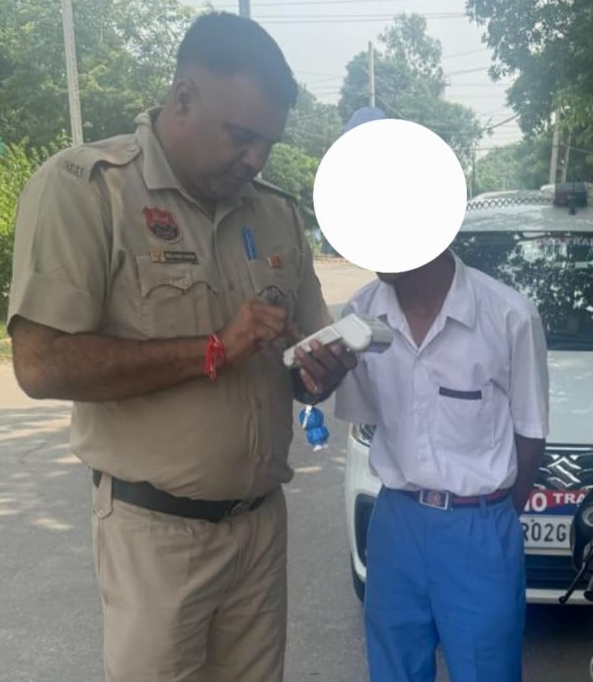 Yamunanagar News | स्कूलों के आसपास विशेष अभियान : 20 वाहन इंपाउंड | बिना नंबर प्लेट व लाइसेंस पर कार्रवाई