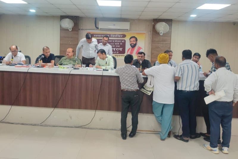यमुनानगर | समाधान शिविर में प्राप्त शिकायतों का यथा शीघ्र करें निपटान : सीटीएम पीयूष गुप्ता
