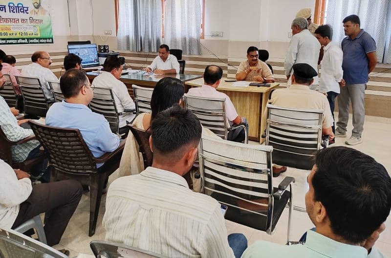 नांगल चौधरी | समाधान शिविर में पीपीपी स्टेट कोऑर्डिनेटर डॉ. सतीश खोला ने सुनी समस्याएं : 20 मामलों का मौके पर हुआ समाधान