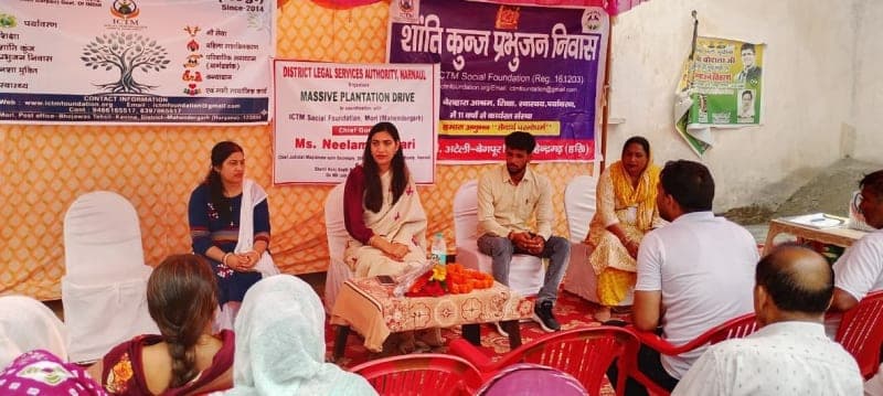 नारनौल | शांति कुंज आश्रम में पौधारोपण अभियान : सीजेएम नीलम कुमारी ने पर्यावरण संरक्षण का दिलाया संकल्प | आश्रम का किया निरीक्षण