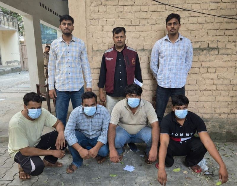 Faridabad News | RWA प्रधान पर हमले में 4 गिरफ्तार : कार में की थी तोड़फोड़ | सत्यापन को लेकर विवाद का आरोप