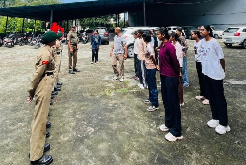 Yamunanagar News | महाराजा अग्रसेन कॉलेज में नए NCC कैडेट्स का चयन : विद्यार्थियों ने उत्साह से लिया हिस्सा | शारीरिक दक्षता समेत कई मानकों पर परखा
