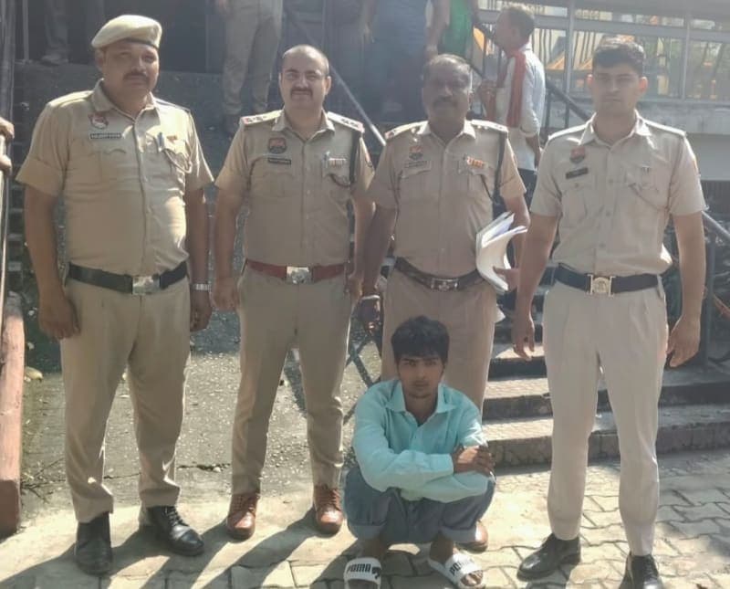 Yamunanagar News | कॉस्मेटिक दुकान से पैसे चोरी : आरोपी गिरफ्तार | चोरी की रकम बरामद, कोर्ट ने भेजा न्यायिक हिरासत में
