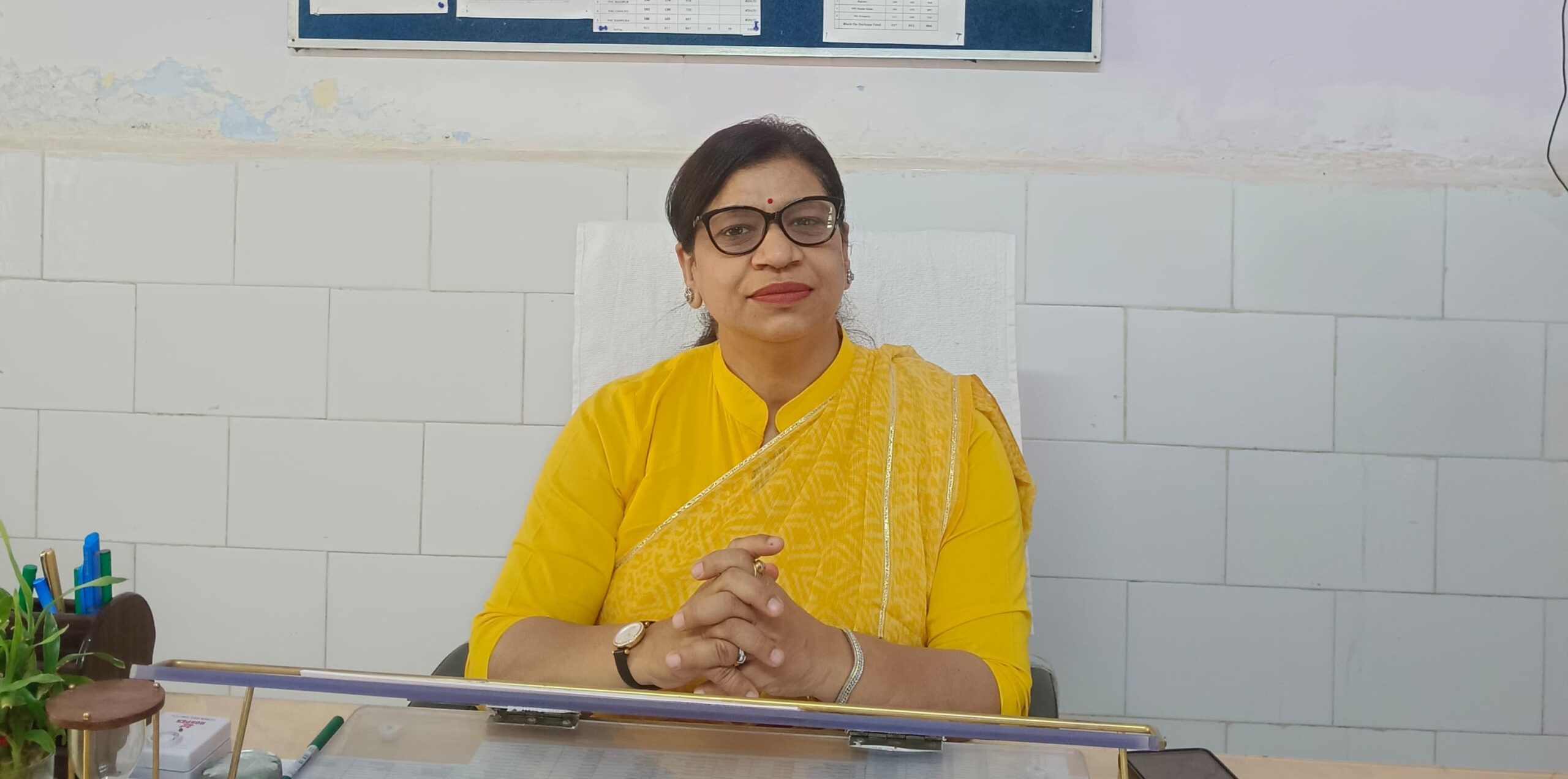 डॉ. अंजलि सैनी किशोरियों को एचपीवी टीकाकरण के प्रति जागरूक