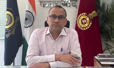 सरकारी योजनाओं के प्रभावी क्रियान्वयन को लेकर उपायुक्त ने की समीक्षा बैठक।