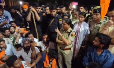 अलवर के अग्रसेन सर्कल पर विरोध प्रदर्शन