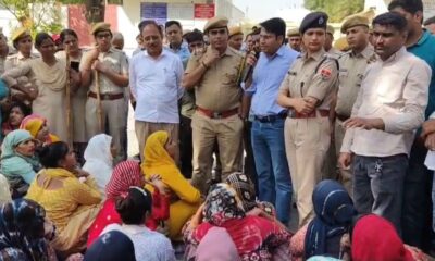 वेतनवृद्धि की मांग को लेकर उग्र हुए मजदूर, मौके पर पहुंचे अधिकारी और पुलिस ने संभाली स्थिति।