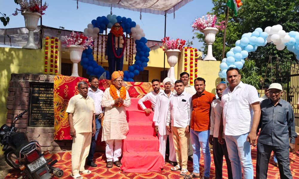 नांगल गांव में अंबेडकर जयंती धूमधाम से मनाई