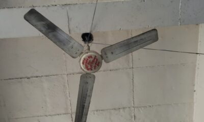 गर्मी में यात्रियों की मुश्किल बढ़ाता खराब पंखा