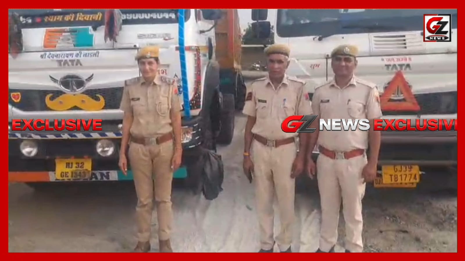 राजमार्ग पर नियम तोड़ने वालों के खिलाफ कार्रवाई करते पुलिस अधिकारी