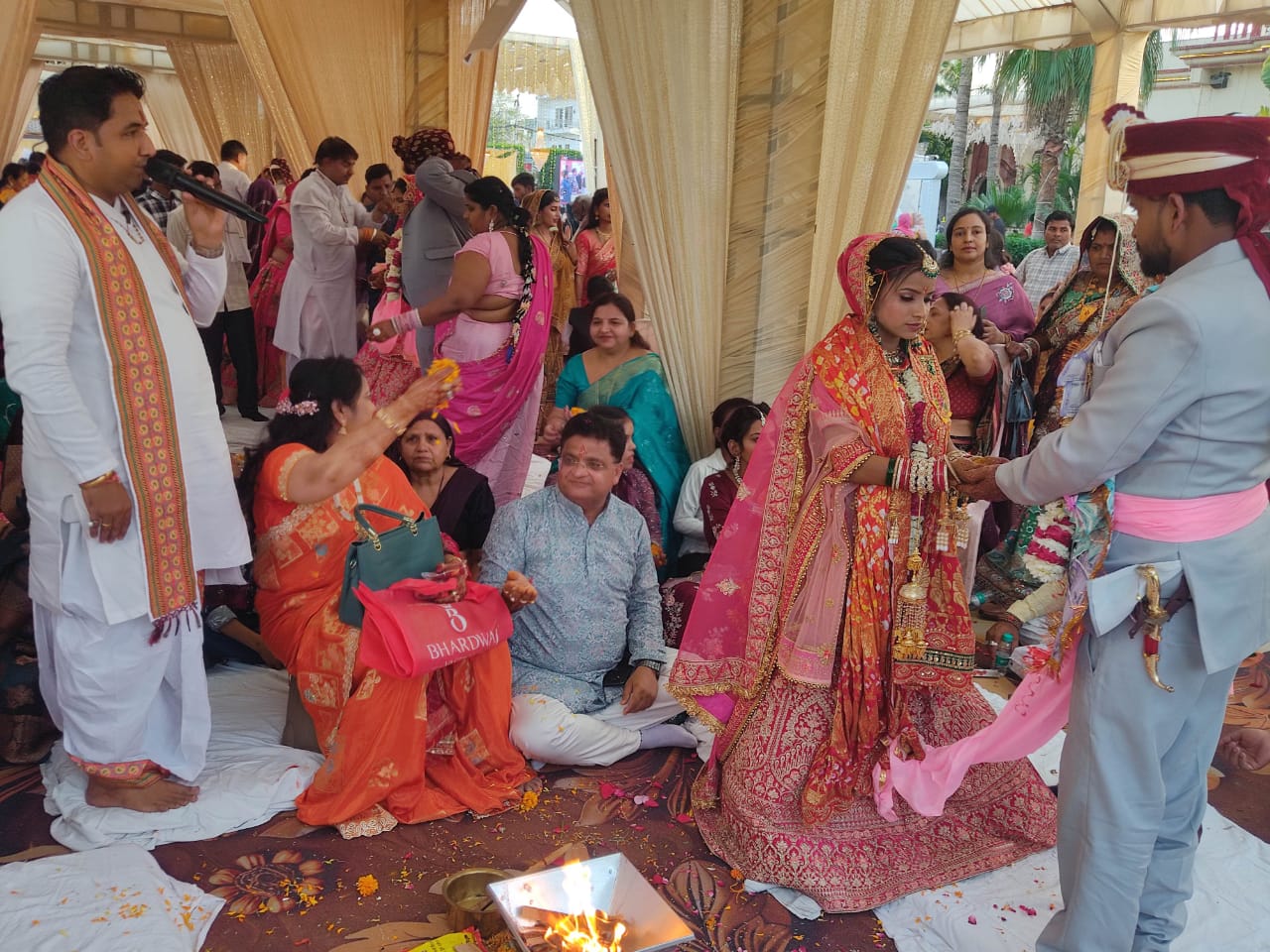 5 कन्याओं का भव्य सामूहिक विवाह