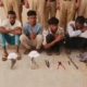 महेंद्रगढ़ में पुलिस द्वारा पकड़े गए आरोपी।
