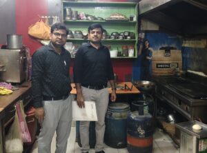 नांगल चौधरी में फूड सप्लाई विभाग की टीम ने दुकानों और ढाबों पर चलाया जांच अभियान।
