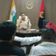 पीस कमेटी की बैठक में सदस्यों के साथ जनहित और सुरक्षा संबंधी मुद्दों पर चर्चा करते पुलिस अधीक्षक दीपक।