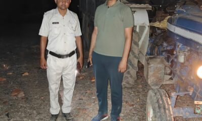 नियामतपुर पहाड़ियों में अवैध खनन के खिलाफ कार्रवाई के दौरान पत्थरों से भरी ट्रैक्टर-ट्रॉलियों के साथ पुलिस और माइनिंग विभाग की टीम।