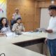 समाधान शिविर में नागरिकों की शिकायतें सुनती डीसी अनुपमा अंजली।
