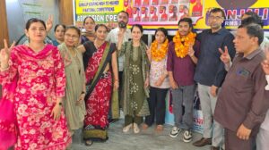 पलवल के जीवन ज्योति स्कूल की छात्रा शालिनी बनी जिला टॉपर, 492 अंक लेकर राज्य टॉप-10 में शामिल