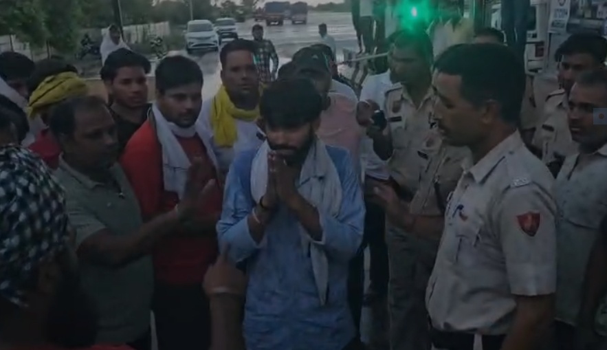 नांगल चौधरी टोल पर ड्राइवर से मारपीट के आरोप, जाम के बाद कर्मचारी ने मांगी माफी