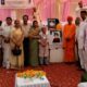 जन्म शताब्दी समारोह में स्वतंत्रता सेनानी धर्मपाल भालोठिया को श्रद्धांजलि देते अतिथि व ग्रामीण