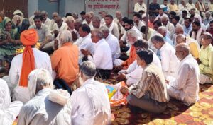 मनोहर लाल खट्टर के जन्मदिन पर आयोजित हवन-यज्ञ में उमड़ी हजारों लोगों की भीड़