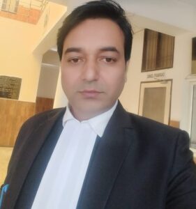 चुनाव अधिकारी संदीप सैनी एडवोकेट