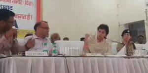 फतेहाबाद में दिशा बैठक की अध्यक्षता करती हुई सांसद कुमारी सैलजा।