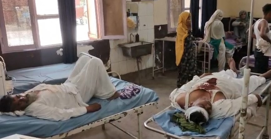 गांव सिंगार में पुरानी रंजिश को लेकर हुआ विवाद, कई लोग घायल।
