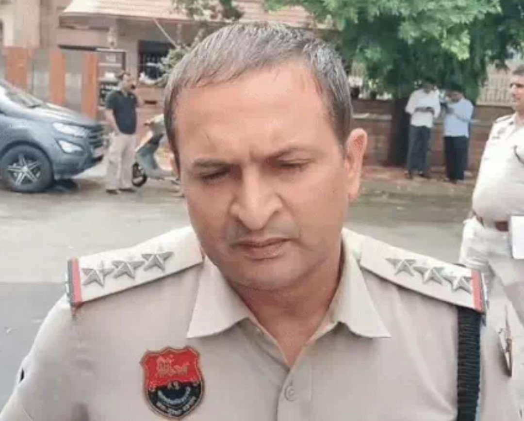 सिटी थाना प्रभारी सुरेंद्रा ने बताया कि गुरुवार को आरोपी सुमन को कोर्ट में पेश कर रिमांड हासिल किया जाएगा।