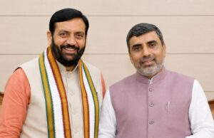मुख्यमंत्री नायब सिंह सैनी और शिक्षा मंत्री महिपाल ढांडा