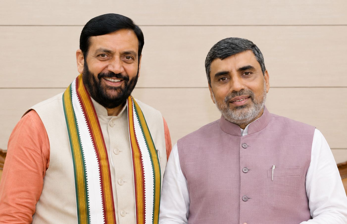मुख्यमंत्री नायब सिंह सैनी और शिक्षा मंत्री महिपाल ढांडा