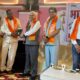 भारत विकास परिषद महेंद्रगढ़ के दायित्व ग्रहण समारोह में कुलपति डॉ. टंकेश्वर कुमार एवं नव-निर्वाचित पदाधिकारी।