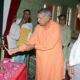 दीप प्रज्वलित कर कार्यक्रम का शुभारंभ करते सांसद चौधरी धर्मबीर सिंह।