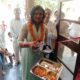 बापडोली में नवनिर्मित आयुष्मान आरोग्य मंदिर भवन का उद्घाटन करती डॉ शशि बाला।