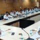 बैंकर्स की बैठक लेते एसडीएम अनिरुद्ध यादव।