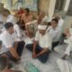 नांगल चौधरी क्षेत्र में शोक संतप्त परिवारों से मिलते दुष्यंत चौटाला।