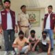 डबुआ ठेकेदार हत्याकांड में गिरफ्तार आरोपियों के साथ पुलिस टीम।