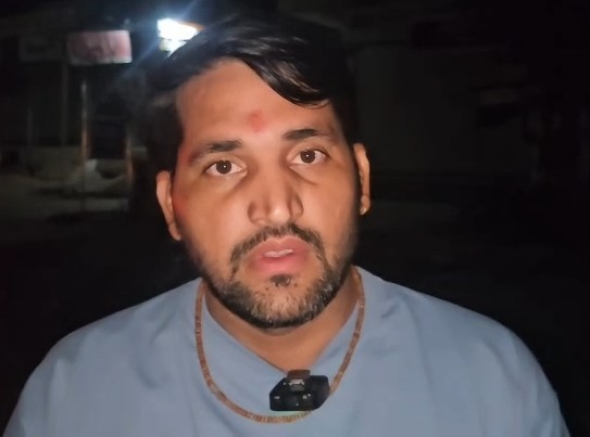शिकायतकर्ता राकेश।
