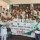 नारनौल में उपायुक्त कार्यालय के बाहर प्रदर्शन करते इनेलो कार्यकर्ता और ज्ञापन सौंपते नेता।