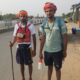गोमुख से सोमनाथ तक गंगाजल लेकर पैदल यात्रा करते शिवभक्त।
