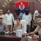 फतेहाबाद पुलिस द्वारा बरामद अफीम और गिरफ्तार आरोपी।