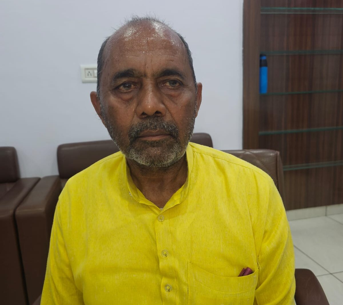 वरिष्ठ अधिवक्ता लखीराम यादव।