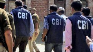 661 करोड़ रुपये के कथित घोटाले की जांच के तहत कार्रवाई करती CBI टीम