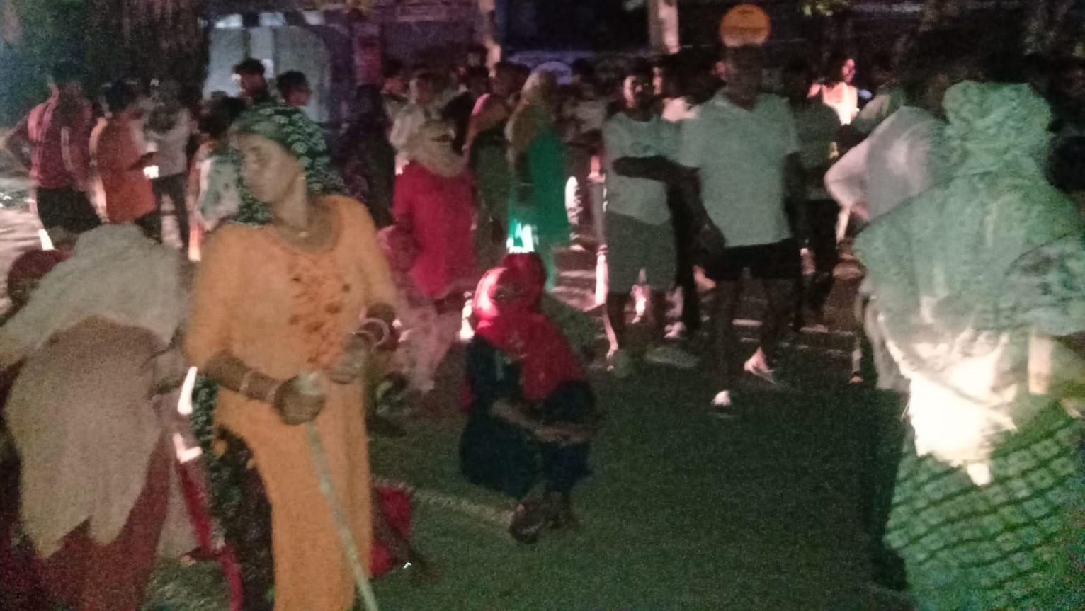 कनीना में बिजली-पानी संकट पर ग्रामीणों ने हाईवे किया जाम